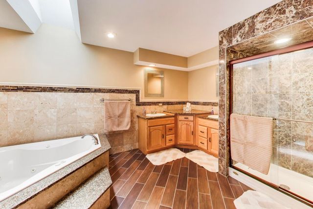 1120 Redwood Drive, Algonquin, IL 60102