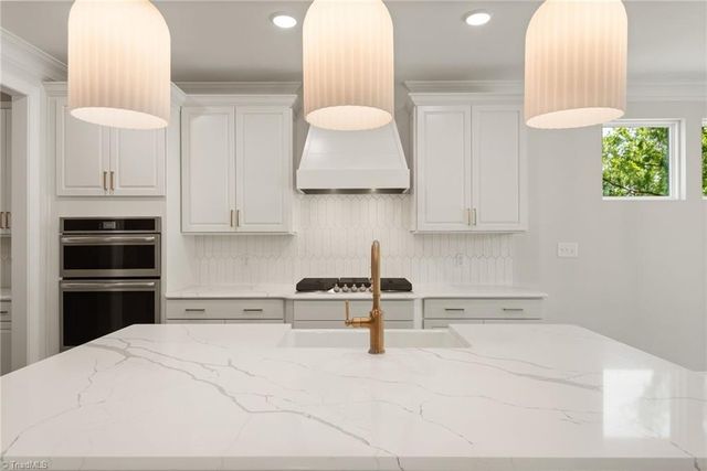 429 Bingham And Parks Road, Advance, NC 27006