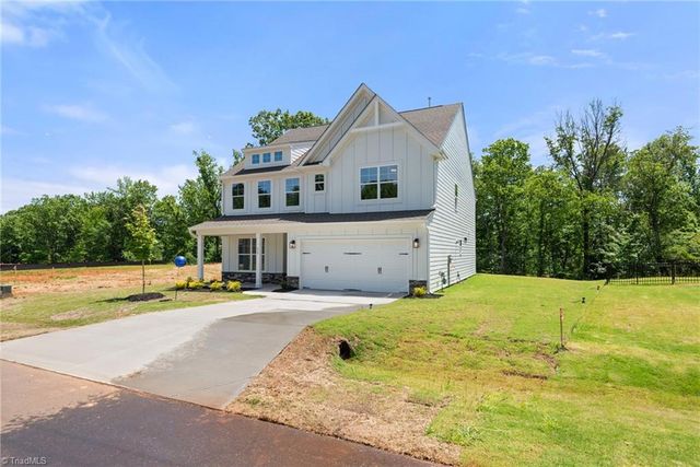 429 Bingham And Parks Road, Advance, NC 27006