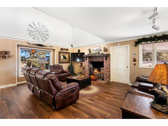 231 S Forty Rd, Woodland Park, CO 80863
