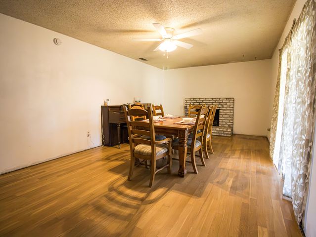 1625 S Lydia Drive, Tulare, CA 93274