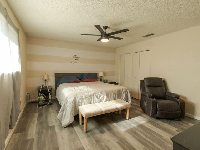 1625 S Lydia Drive, Tulare, CA 93274