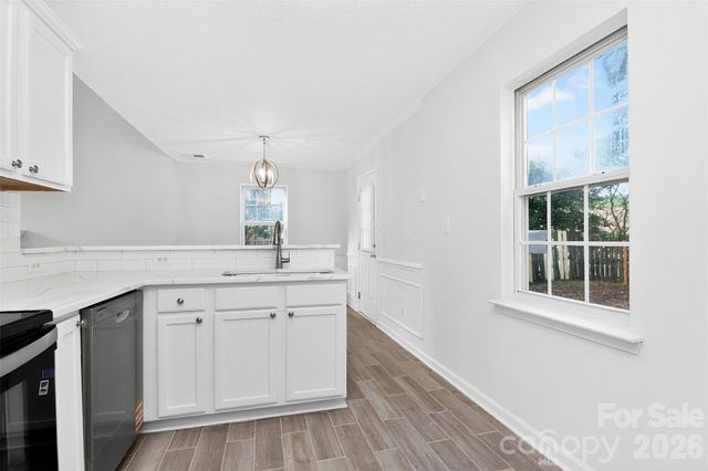 1194 Tufton Place NW, Concord, NC 28027