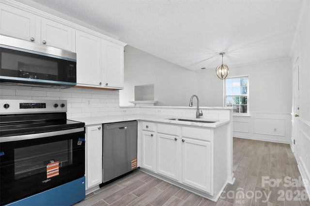 1194 Tufton Place NW, Concord, NC 28027
