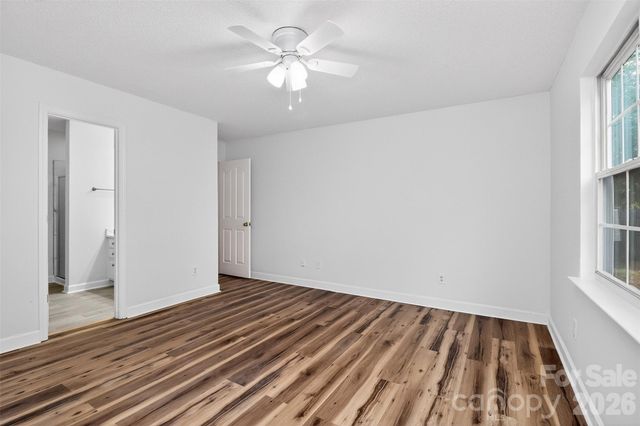 1194 Tufton Place NW, Concord, NC 28027