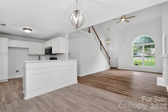 1194 Tufton Place NW, Concord, NC 28027