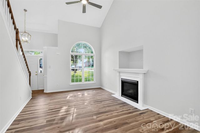 1194 Tufton Place NW, Concord, NC 28027