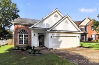1194 Tufton Place NW, Concord, NC 28027