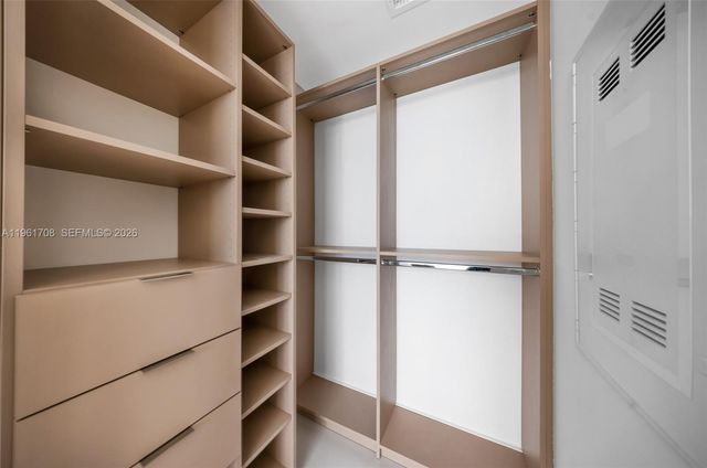 501 NE 31st St 3902, Miami, FL 33137