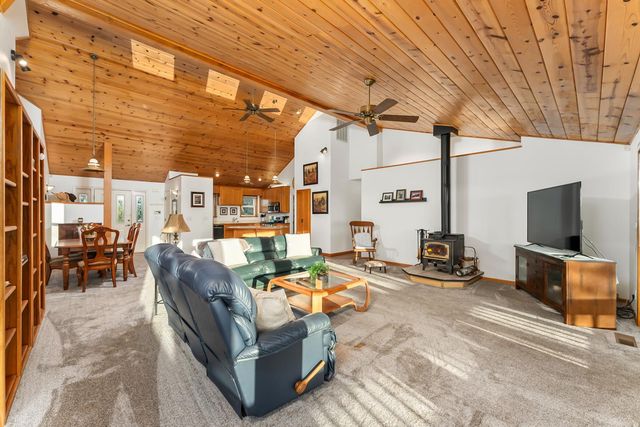 15275 Autumn Dr, Sutter Creek, CA 95685