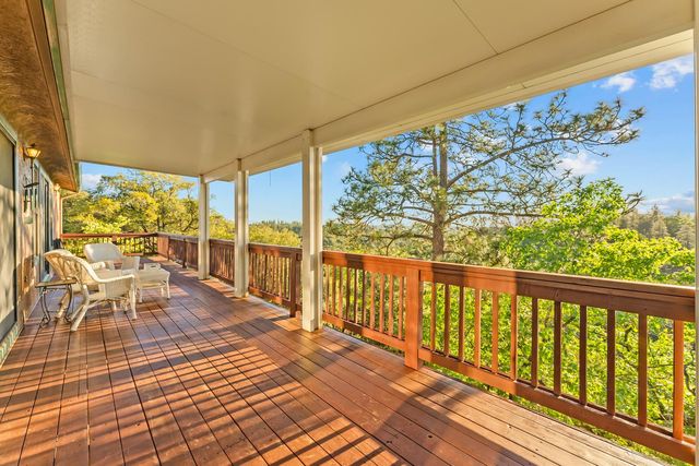 15275 Autumn Dr, Sutter Creek, CA 95685