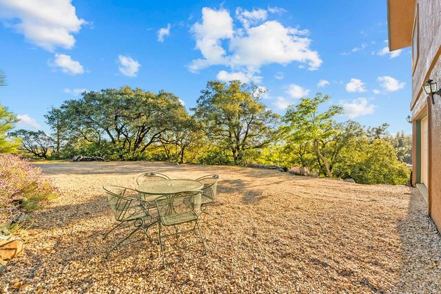 15275 Autumn Dr, Sutter Creek, CA 95685