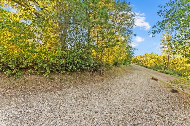 15275 Autumn Dr, Sutter Creek, CA 95685