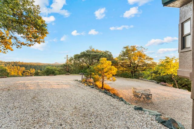 15275 Autumn Dr, Sutter Creek, CA 95685