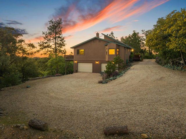 15275 Autumn Dr, Sutter Creek, CA 95685