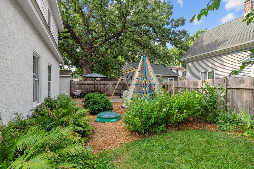 1830 Hewitt Avenue, Saint Paul, MN 55104 — photo 5