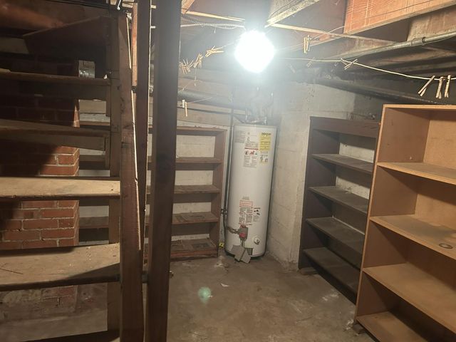 913 N 55th St, Sacramento, CA 95819