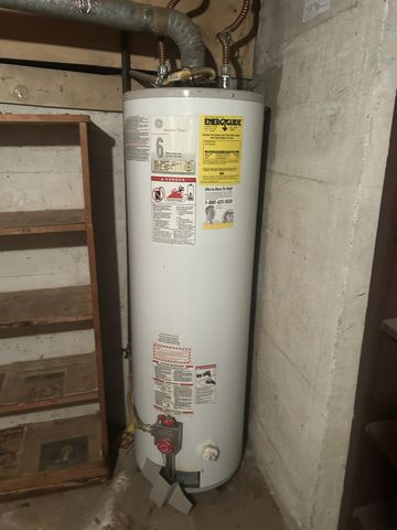 913 N 55th St, Sacramento, CA 95819