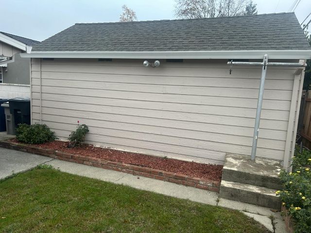 913 N 55th St, Sacramento, CA 95819