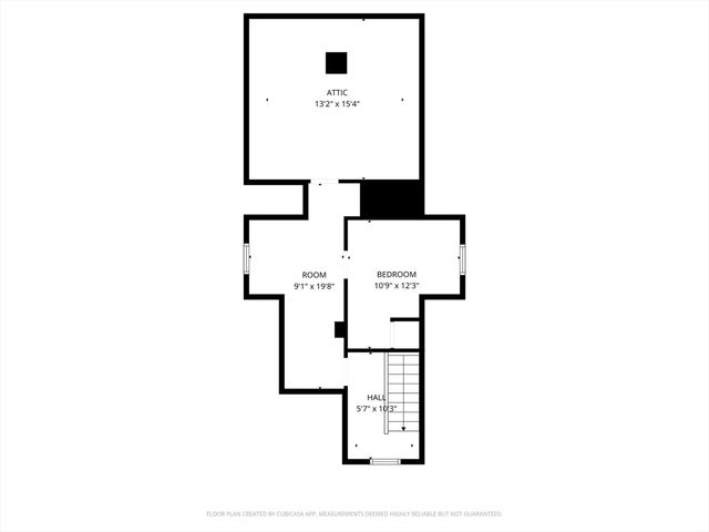 52 Osgood St, Springfield, MA 01107