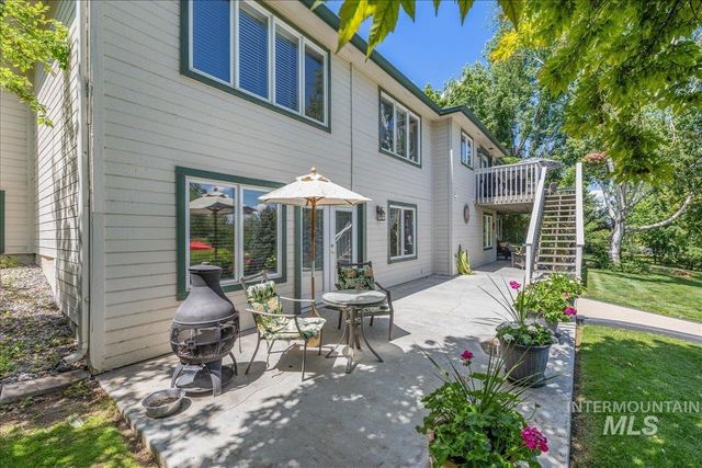 1124 Virginia Cir, Nampa, ID 83687