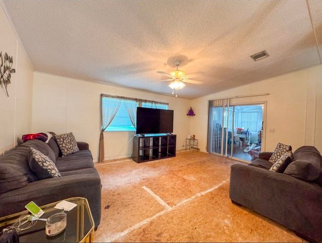 120 Plantation Boulevard 120, Lake Worth, FL 33467