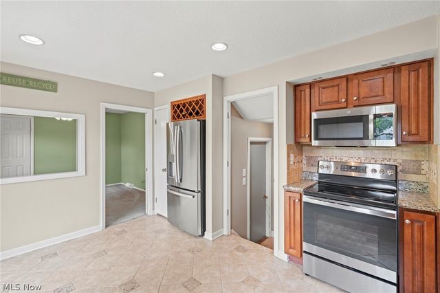 13257 Whitney Road, Strongsville, OH 44136