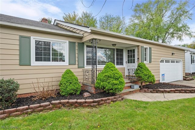 13257 Whitney Road, Strongsville, OH 44136