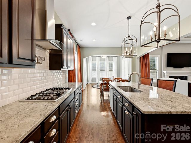 1209 Vickery Drive, Matthews, NC 28104