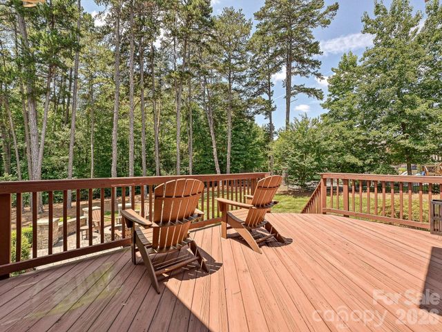 1209 Vickery Drive, Matthews, NC 28104