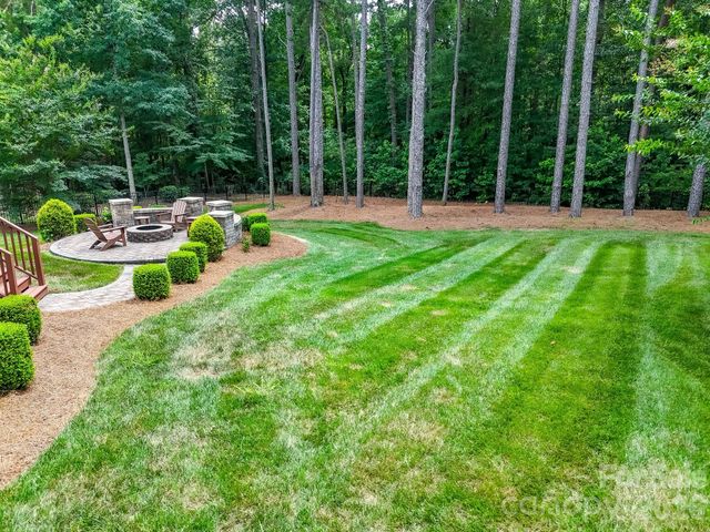 1209 Vickery Drive, Matthews, NC 28104