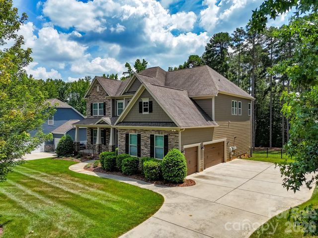 1209 Vickery Drive, Matthews, NC 28104