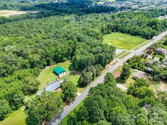1209 Vickery Drive, Matthews, NC 28104