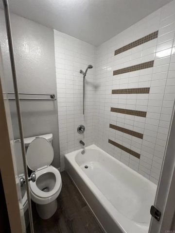 3520 Lebon Drive 5128, San Diego, CA 92122