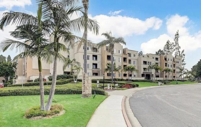 3520 Lebon Drive 5128, San Diego, CA 92122