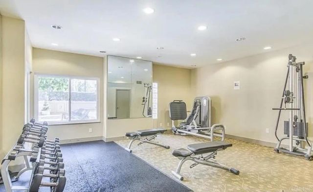 3520 Lebon Drive 5128, San Diego, CA 92122