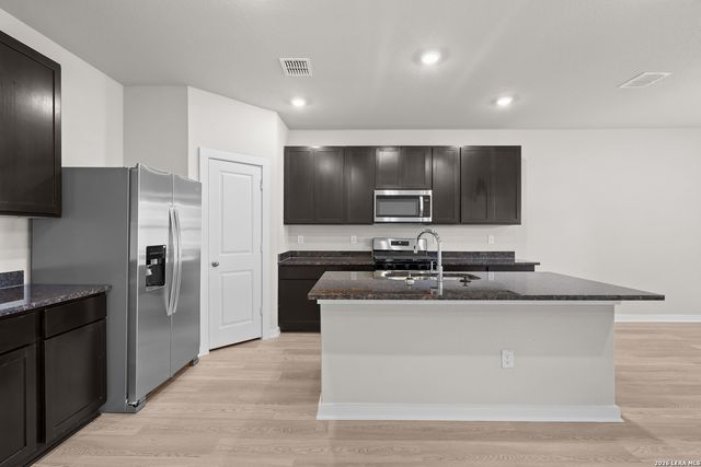 15567 Lonehollow Lake, San Antonio, TX 78253