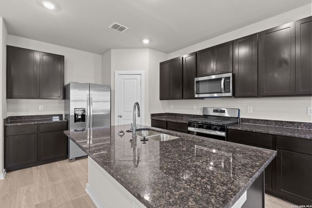 15567 Lonehollow Lake, San Antonio, TX 78253