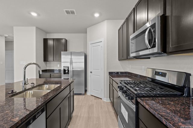 15567 Lonehollow Lake, San Antonio, TX 78253