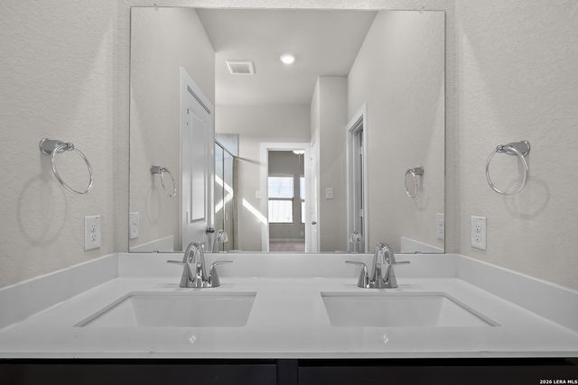 15567 Lonehollow Lake, San Antonio, TX 78253