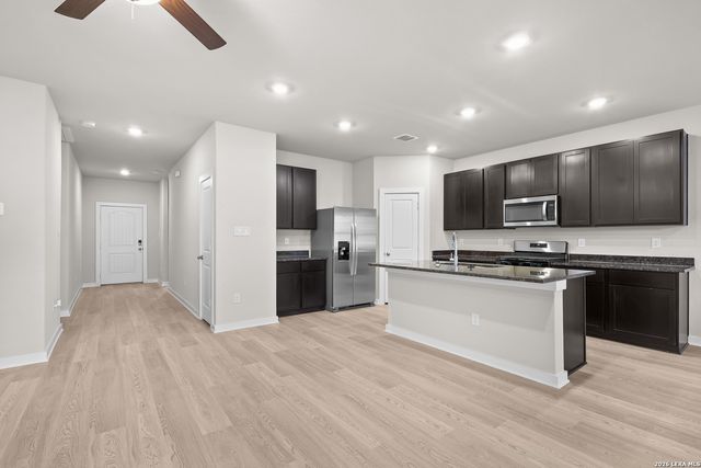 15567 Lonehollow Lake, San Antonio, TX 78253
