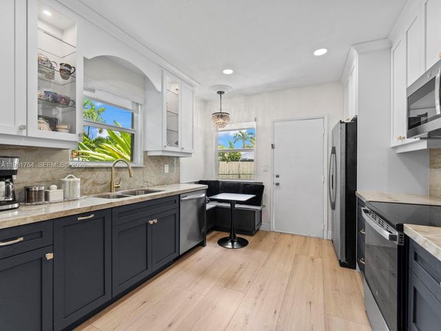 201 Flagler Dr 0, Miami Springs, FL 33166