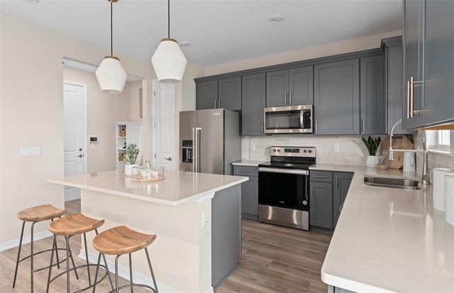 3218 ELLSWORTH AVENUE, Davenport, FL 33837