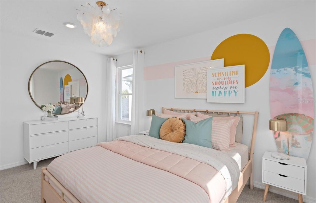 Image 30 of property listing at 3218 ELLSWORTH AVENUE, Davenport, FL 33837