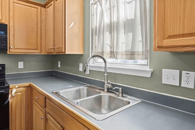 8950 Planters Row Lane, Summerville, SC 29485