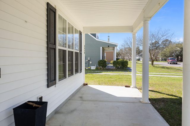 8950 Planters Row Lane, Summerville, SC 29485