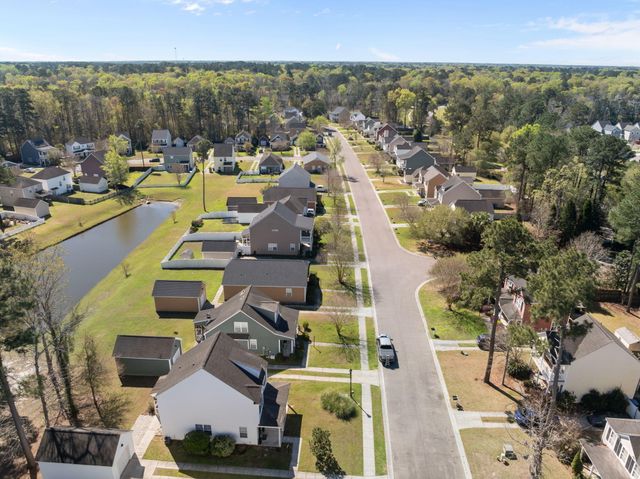 8950 Planters Row Lane, Summerville, SC 29485