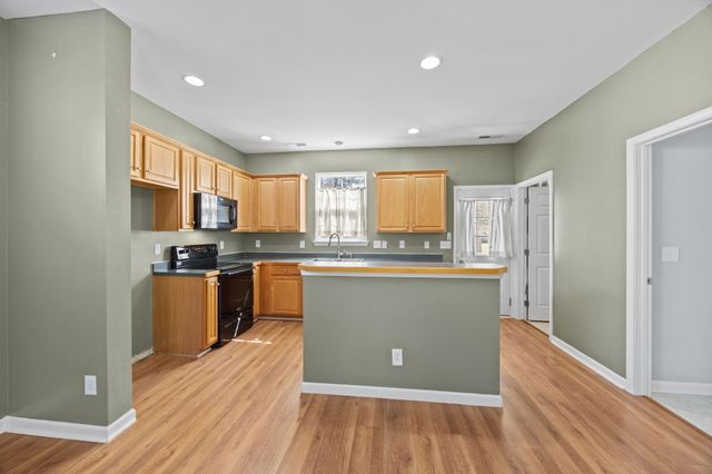 8950 Planters Row Lane, Summerville, SC 29485