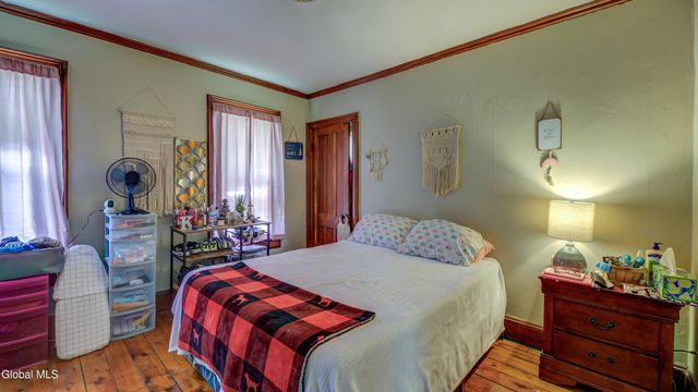 40 Temple Street, Gloversville, NY 12078