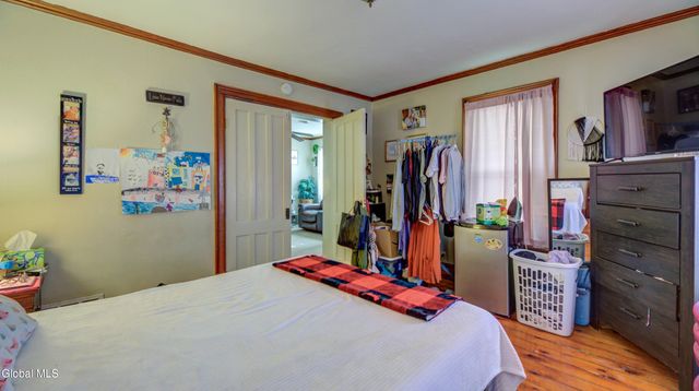 40 Temple Street, Gloversville, NY 12078